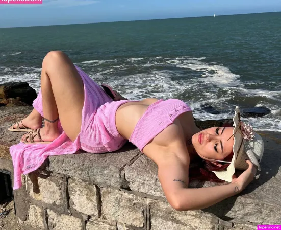 Veckyfox OnlyFans Thumbnail #SvsJDFzQ7c