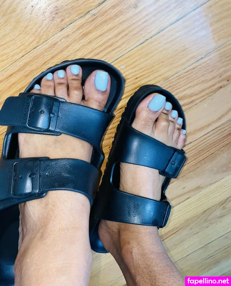 reel, vee_feet Nude Leaked OnlyFans Photo #Ate8M7UzmU