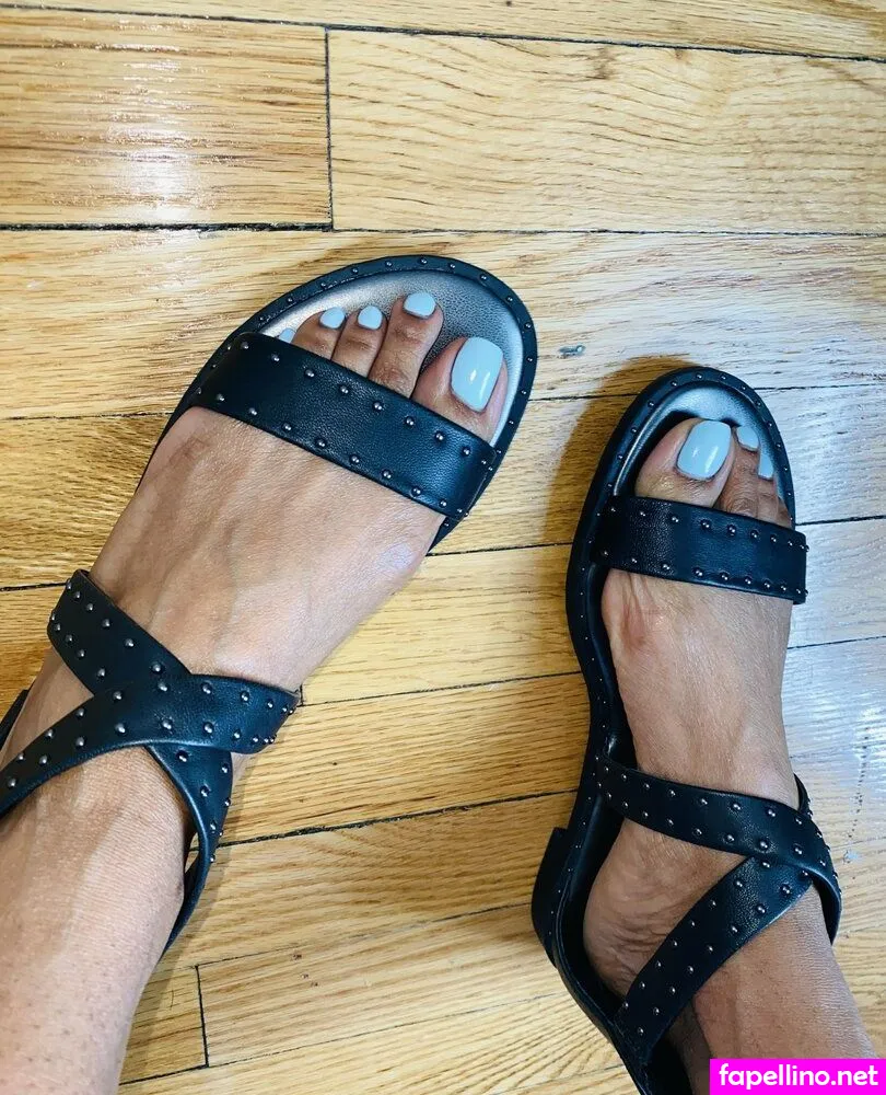 reel, vee_feet Nude Leaked OnlyFans Photo #W4f9Y79iO5