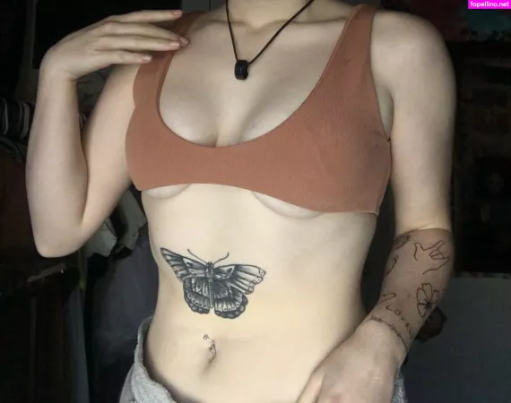 Veeginas OnlyFans Thumbnail #dDpBcSkfH6