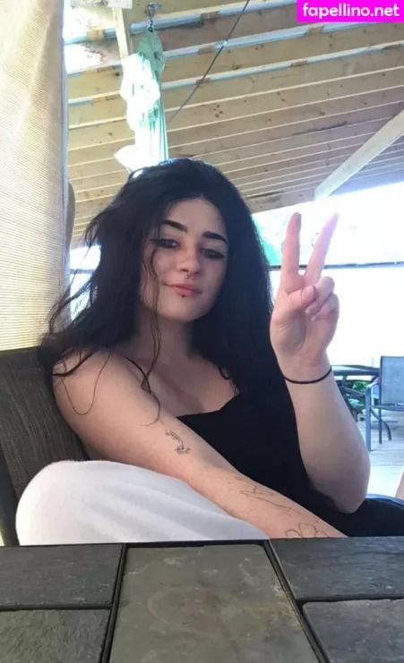 Veeginas OnlyFans Thumbnail #eRKLDbP3oI