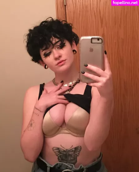 Veeginas OnlyFans Thumbnail #kUckx2r0iC