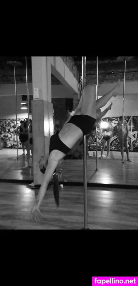 Veeritoo OnlyFans Thumbnail #AYm1xsdtxg