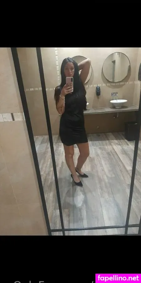 Veeritoo OnlyFans Thumbnail #O2TqyfWjog