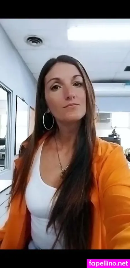 Veeritoo OnlyFans Thumbnail #d4ZA6nxV33