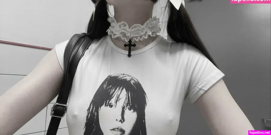 Veildose OnlyFans Thumbnail #SUXAn3PMxO