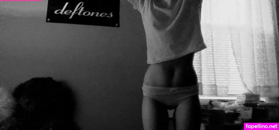 Veildose OnlyFans Thumbnail #YEl26L9k5U