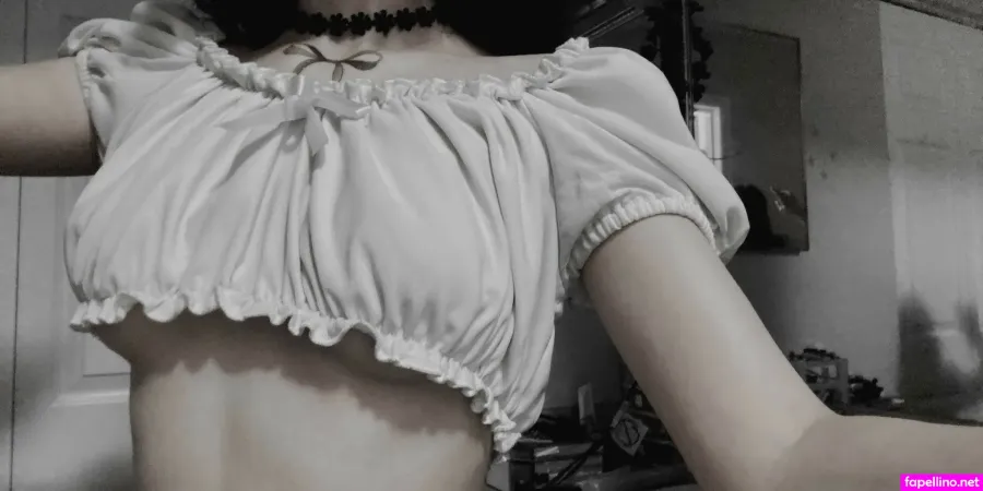 Veildose OnlyFans Thumbnail #h05t0cOm3d