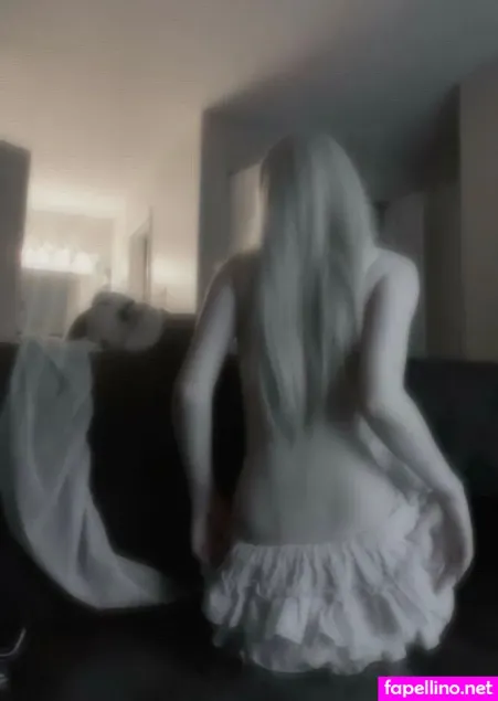 Veildose OnlyFans Thumbnail #khRYOLdgUd