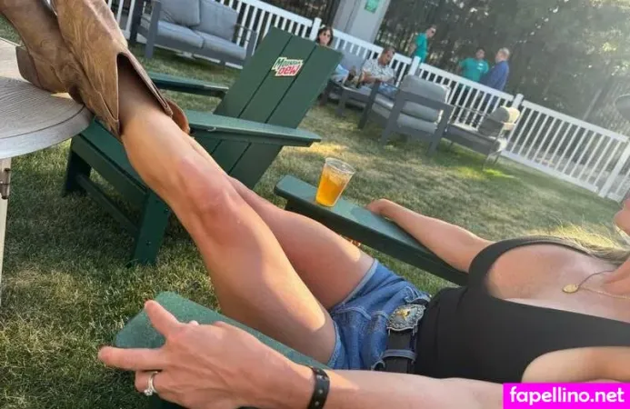Veiledvixxxen OnlyFans Thumbnail #94VnuOboPC