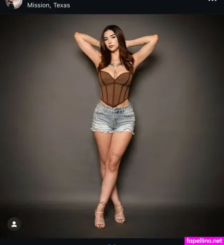 Velampaola Main Profile Photo