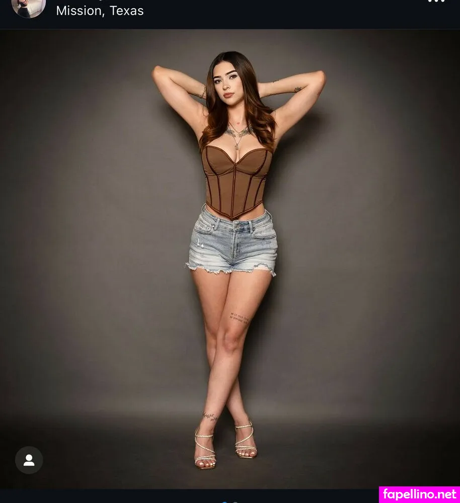 velampaola, yungprettything Nude Leaked OnlyFans Photo #AoZaxfmC8D