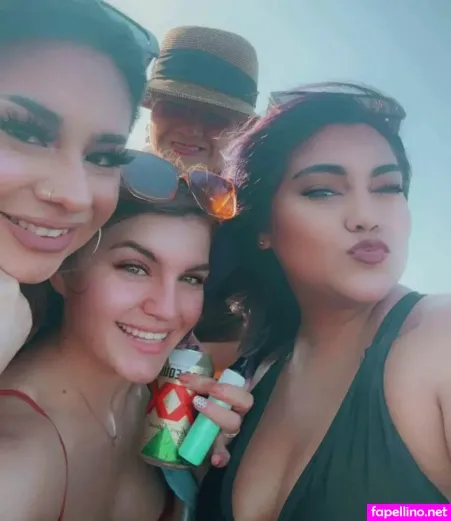 Velvet Kitty93 OnlyFans Thumbnail #AHERnCQAbc