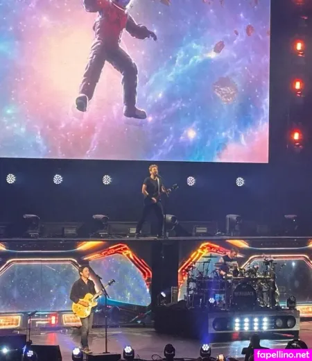 Velvet Kitty93 OnlyFans Thumbnail #aVfH4GUrPd