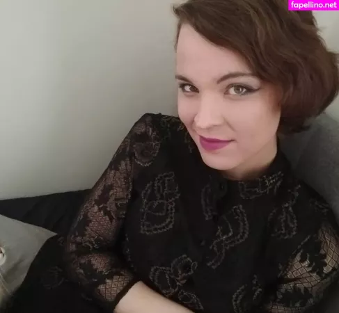 Velvet Trace OnlyFans Thumbnail #Vig7c8t1Be