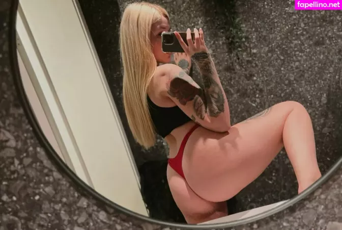 Velvetdream0 OnlyFans Thumbnail #E13YdXD8fk