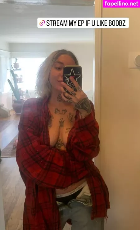 Velvetears OnlyFans Thumbnail #Cr2Oeoj4rx