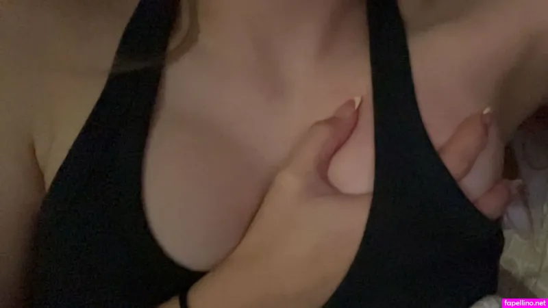 Velvethoneyd OnlyFans Thumbnail #xdSRPhys9c