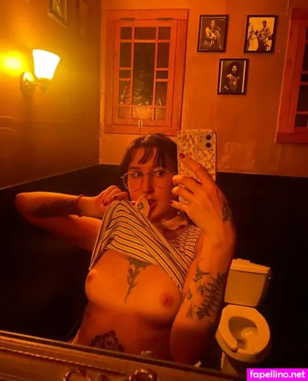 Velvetship Main Profile Photo