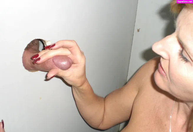 Velvetskye OnlyFans Thumbnail #XtyxzQVtpG