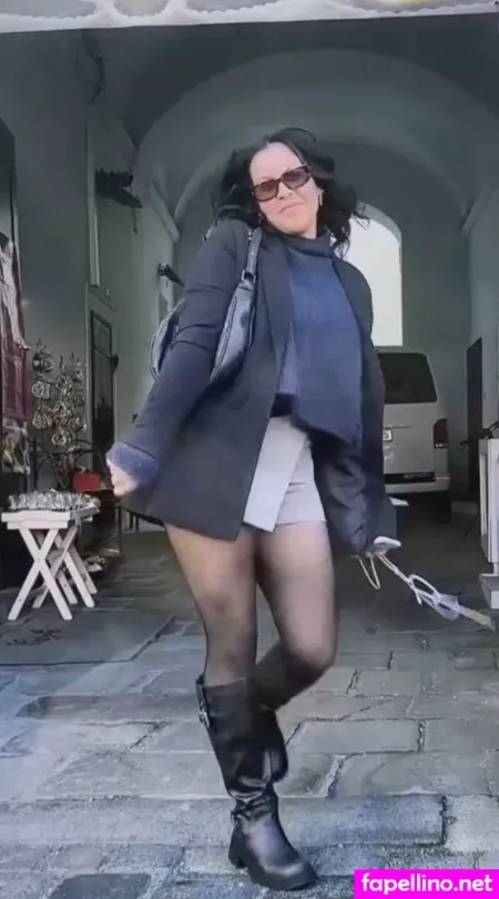 Vendewaa OnlyFans Thumbnail #MDLsbsxvX3