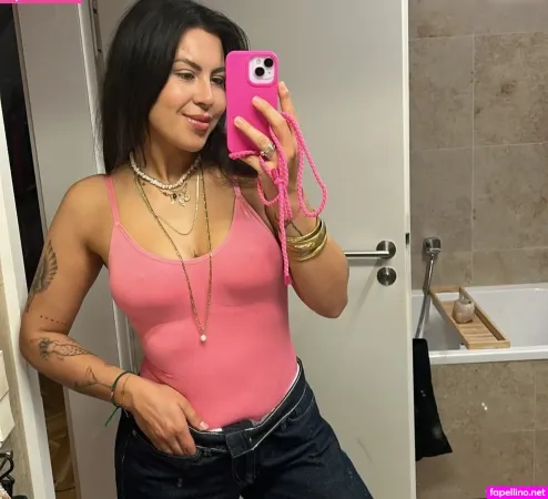 Vendewaa OnlyFans Thumbnail #RQPT4M479P