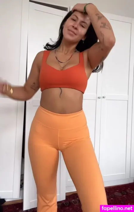 Vendewaa OnlyFans Thumbnail #RZAs3R6EOu