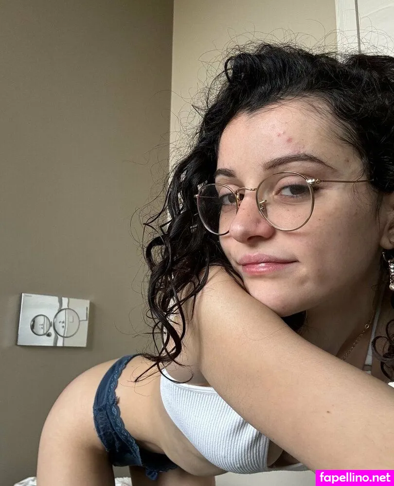 claudiasuracee_, venere_battisti Nude Leaked OnlyFans Photo #llBplMxVbk