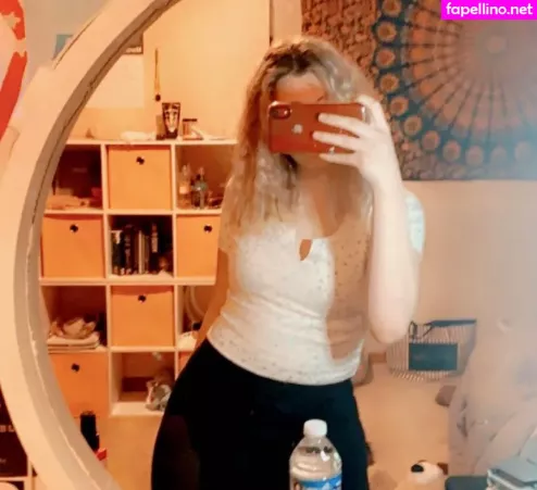 Venezia2221 OnlyFans Thumbnail #XnrOgiUr3t