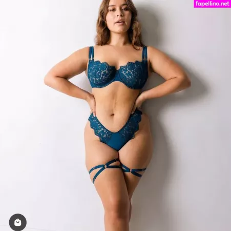 Veneziacruz OnlyFans Thumbnail #UIQMV6RtUh