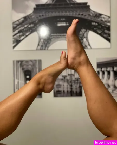 Venicefeet37 OnlyFans Thumbnail #hqKVAEDlH5