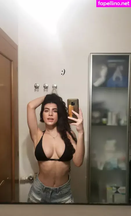 Venisoneyes OnlyFans Thumbnail #NtNJeAQ0YW