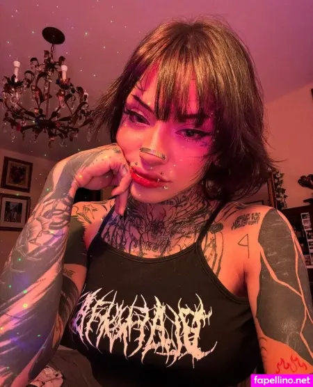 Vennus Sativa 1 OnlyFans Thumbnail #t1wLZZZmP9