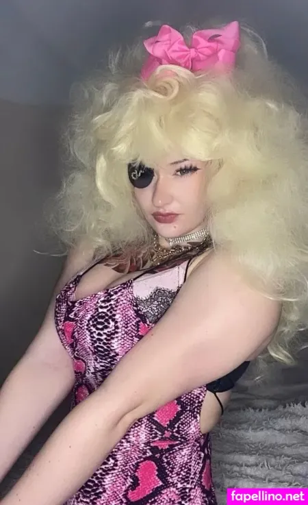 Venom Wifey OnlyFans Thumbnail #zXdUDQNBH4