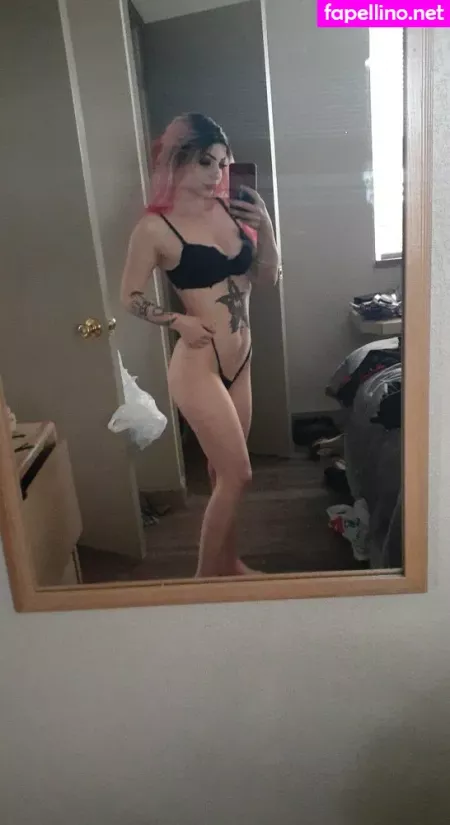 Venomroseexotic OnlyFans Thumbnail #V17E84APxb