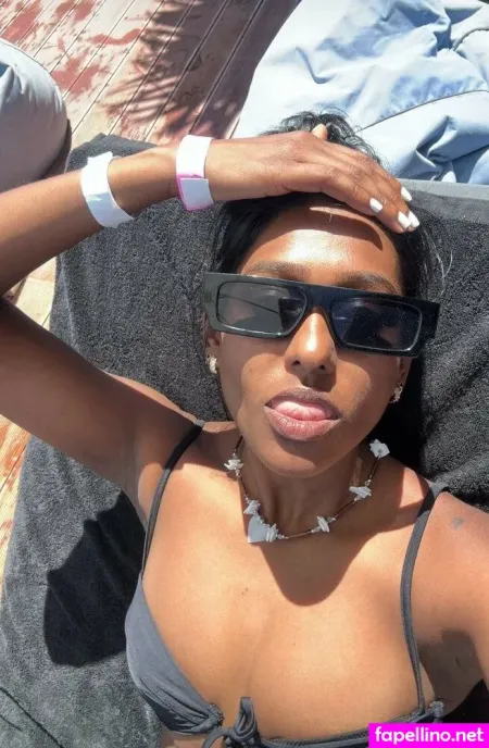 Venorika OnlyFans Thumbnail #1ciUMH06I2