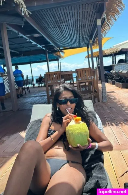 Venorika OnlyFans Thumbnail #27oiOPrF28