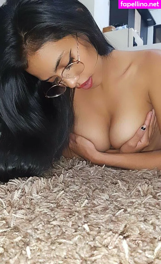 venus_22, venuz_22_ Nude Leaked OnlyFans Photo #iX8yl2XQcn