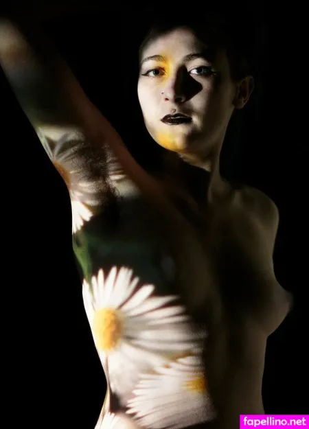 Venus Lux Free OnlyFans Thumbnail #Ee6POuFYam