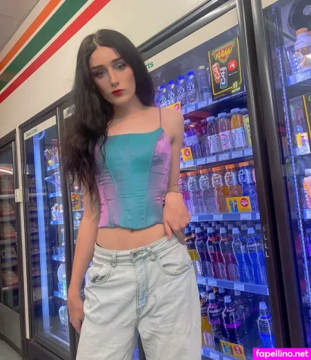 Venus Moorez OnlyFans Thumbnail #0uVaEdDwxE