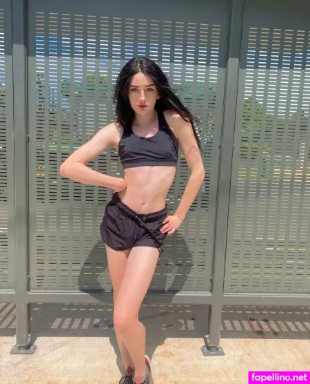 Venus Moorez OnlyFans Thumbnail #KyETRB2iag