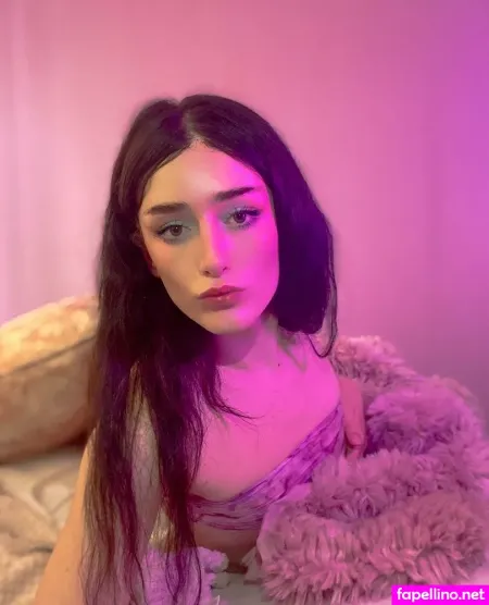 Venus Moorez OnlyFans Thumbnail #MCfyEAPAh2