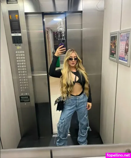 Venusblonde OnlyFans Thumbnail #9UCrSTNGs2