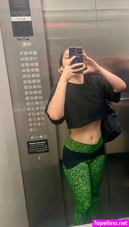 Venusblonde OnlyFans Thumbnail #Lr3MgURMk0