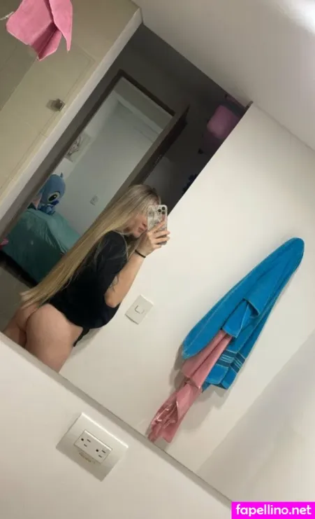 Venusblonde OnlyFans Thumbnail #RwdhFbYbh9