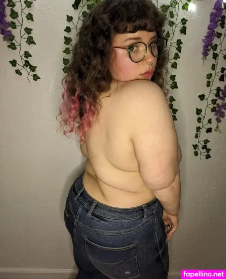 Venusfawnfreepage OnlyFans Thumbnail #BAV7CiNkBj