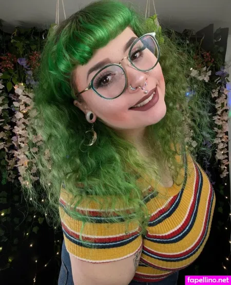 Venusfawnfreepage OnlyFans Thumbnail #Lws4E69E6a