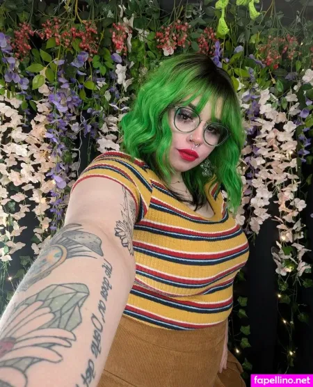 Venusfawnfreepage OnlyFans Thumbnail #bIxlQnnHJy