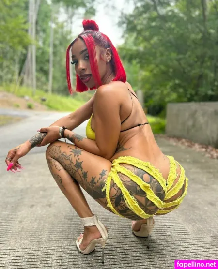 Venusflyyytrappp OnlyFans Thumbnail #GaTReaO4H9