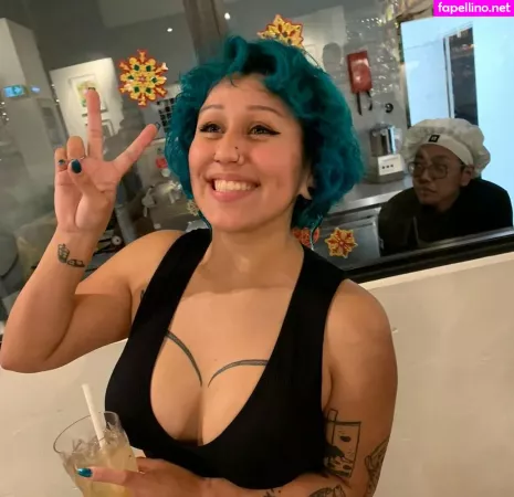 Venusontheflipside OnlyFans Thumbnail #SP3UtdmocN